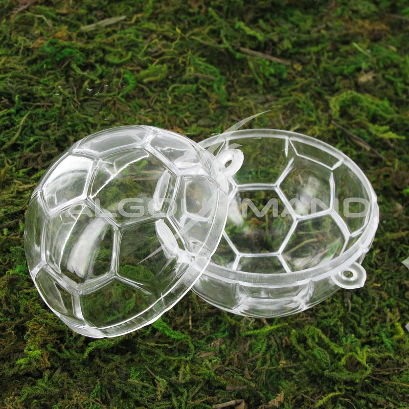 Coupe en forme de ballon de foot avec gravure verre personnalisée.