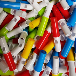 Sucettes sifflet 5g - carton de 1000