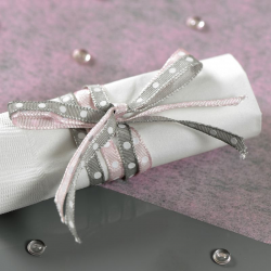 Ruban GRIS à pois BLANC - sachet de 5 mètres
