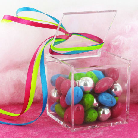 Boîte Cristal en plexiglass 8X8X8 CM - pièce