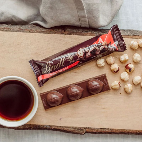 Noccio Barres de chocolat noir noisette Lindt 35g - boîte de 18