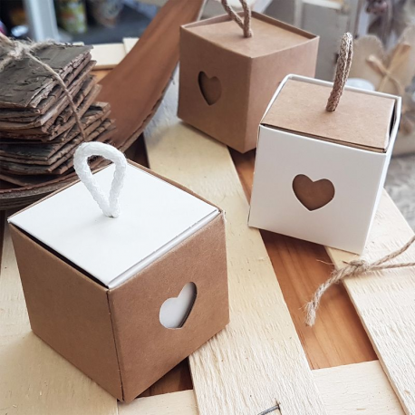 Boîte cube coeur et cordelette Blanc - pièce