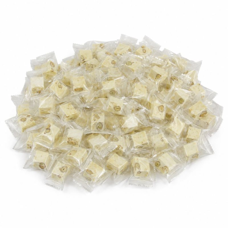 PRECOMMANDE Nougats amandes mini cubes pliés - carton de 5kg